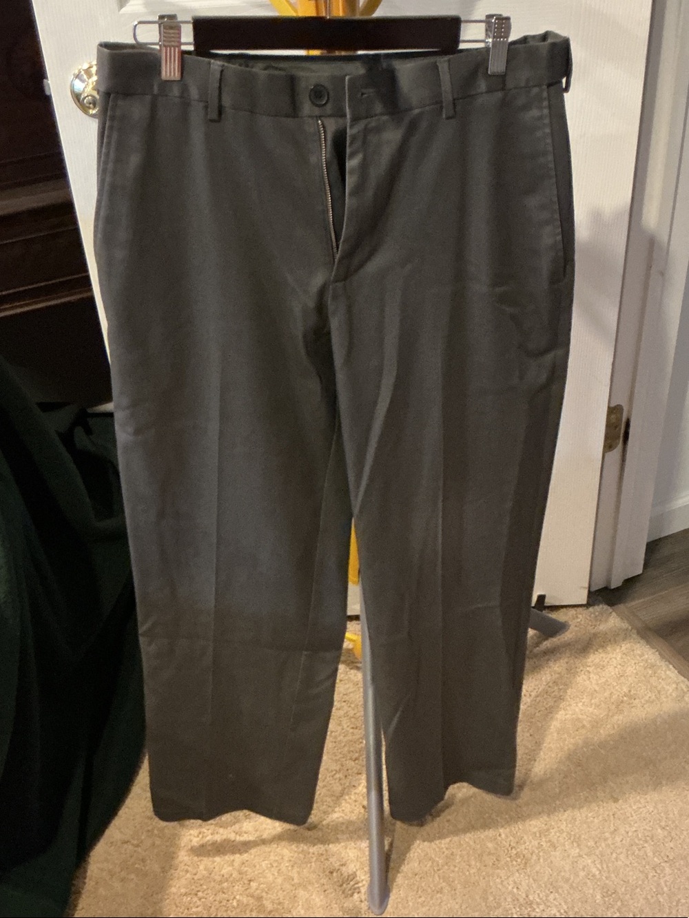 Haggar Men's Dark Gray Dress Pants - Straight Leg